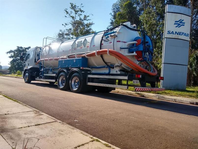 Limpa Fossa Uberaba, (41)